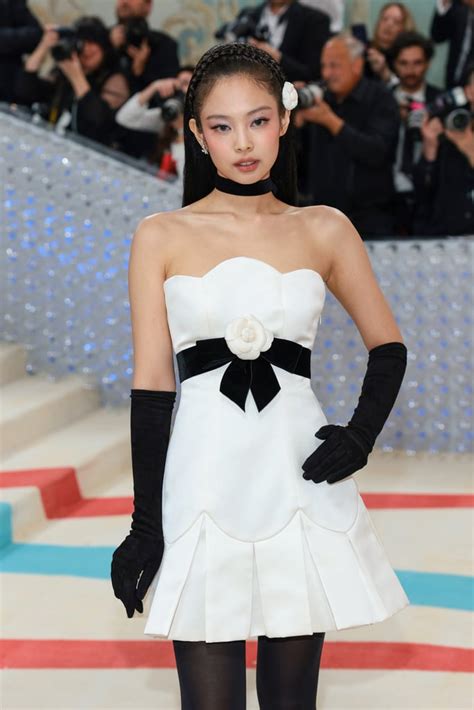 jennie kim chanel outfit|jennie dress to impress outfits.